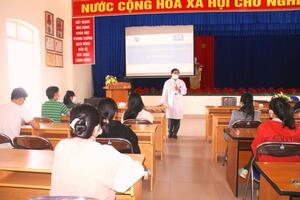Tập huấn chuyên môn cho lực lượng tình nguyện tham gia hỗ trợ phòng chống dịch COVID-19