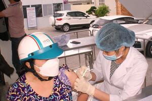 Lâm Đồng tiếp tục đẩy nhanh tiến độ tiêm vắc xin phòng bệnh COVID-1