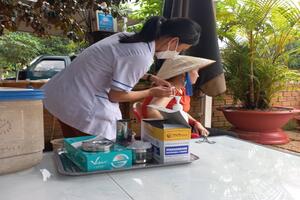 HUYỆN ĐẠ HUOAI - TĂNG CƯỜNG TIÊM CHỦNG VẮC XIN PHÒNG COVID-19 MŨI NHẮC LẠI
