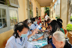 BỆNH TĂNG HUYẾT ÁP VÀ CÁCH PHÒNG CHỐNG