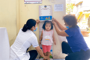 THÀNH PHỐ ĐÀ LẠT TRIỂN KHAI KẾ HOẠCH  UỐNG VITAMIN A CHO TRẺ TỪ 6 – 36 THÁNG TUỔI