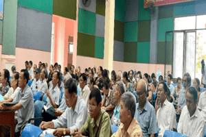 TẬP HUẤN CHĂM SÓC SỨC KHỎE SINH SẢN VÀ CHĂM SÓC NGƯỜI CAO TUỔI