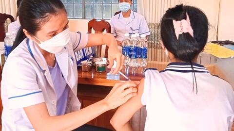 Tăng cường tiêm vắc xin phòng Covid-19 và phòng chống bệnh đậu mùa khỉ