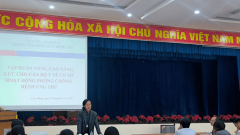 Tập huấn chẩn đoán và phát hiện sớm  các bệnh ung thư thường gặp năm 2025