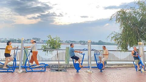 Bí quyết giữ hệ tiêu hóa khỏe mạnh dịp Tết